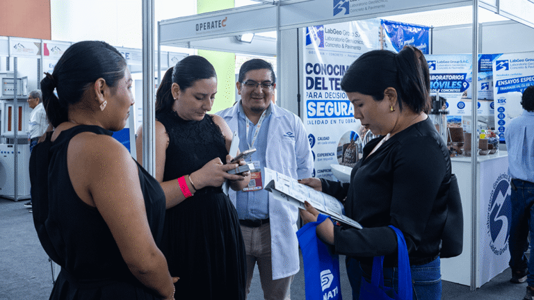¡Conoce nuestro stand!